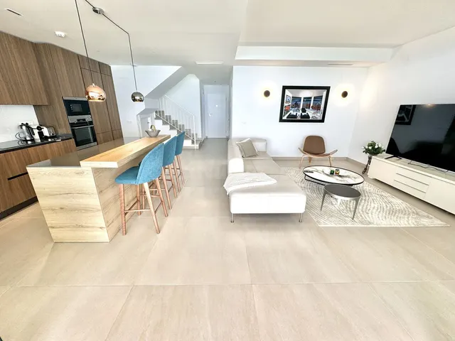 Ático 2 habitaciones 115m² en venta - Centro - foto 3