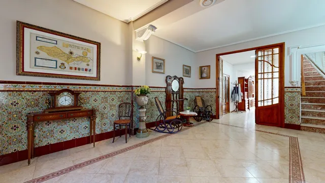 PRECIOSA Y ESPECTACULAR  CASA EN CHIVA  . OJO INVERSORES!!! — 18