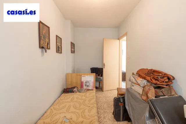Piso con terraza y gran potencial junto a Camino de Ronda — 16