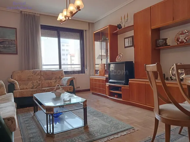 Piso de 75 metros construidos en Logroño, Zona Centro Ayunta