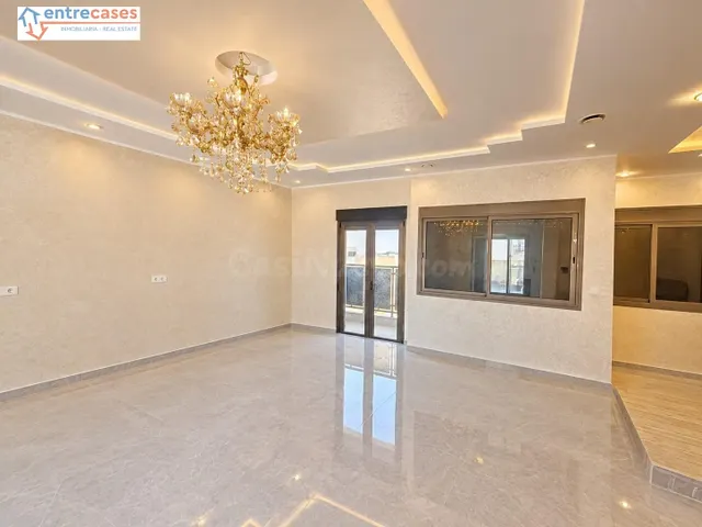 Casa Tipo Dúplex 4 habitaciones 328m² en venta - 3 de Abril