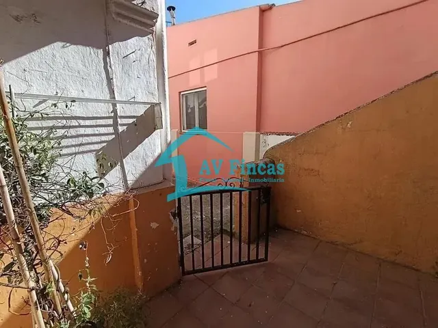 Venta de Piso en Calle Riu Del Nº 6 Pallejà (Barcelona) — 24