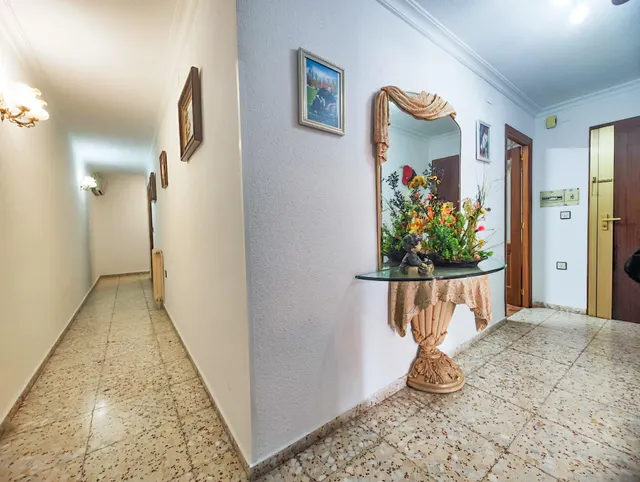 Piso en venta en Calle Menendez Pelayo — 21