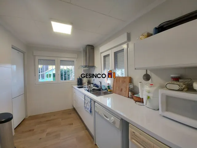 CHALET CON VISTAS ESPECTACULARES Y EN PLENA NATURALEZA — 7