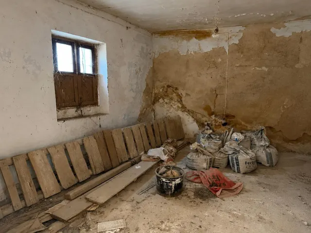 CASA PARA REFORMAR — 13