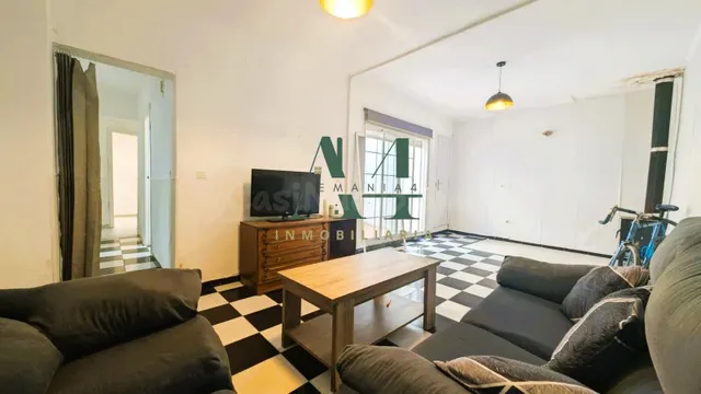 Casa con muchas posibilidades en Aguas Vivas — 2