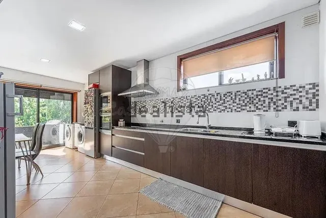 Apartamento 2 habitaciones 173m² en venta - Santa Maria Oliv