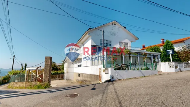 Casa / Chalet independiente en venta en Mide, Oia, Coruxo - 
