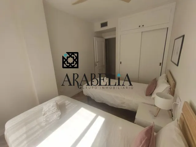 ¡Espectacular piso con LICENCIA TURÍSTICA, garaje y trastero en el CENTRO! — 16