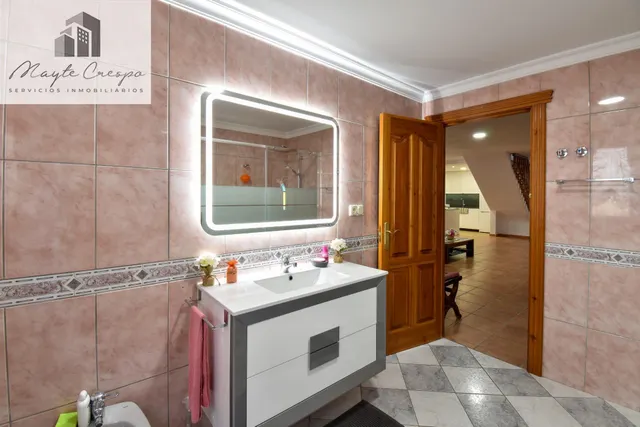 Espectacular chalet de lujo en El Puntal — 36