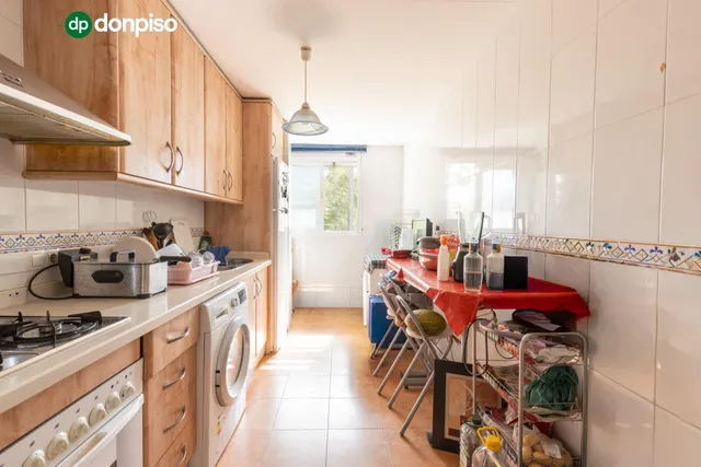 PISO VPO DE CUATRO DORMITORIOS CON GARAJE EN PADRE CLARET — 6