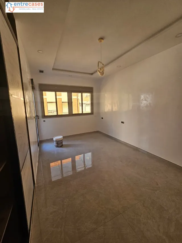 Casa Tipo Dúplex 4 habitaciones 328m² en venta - 3 de Abril — 7