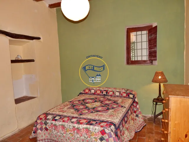 EXCLUSIVA VILLA EN COCENTAINA CON GRAN PARCELA Y BONITA PISCINA. — 29