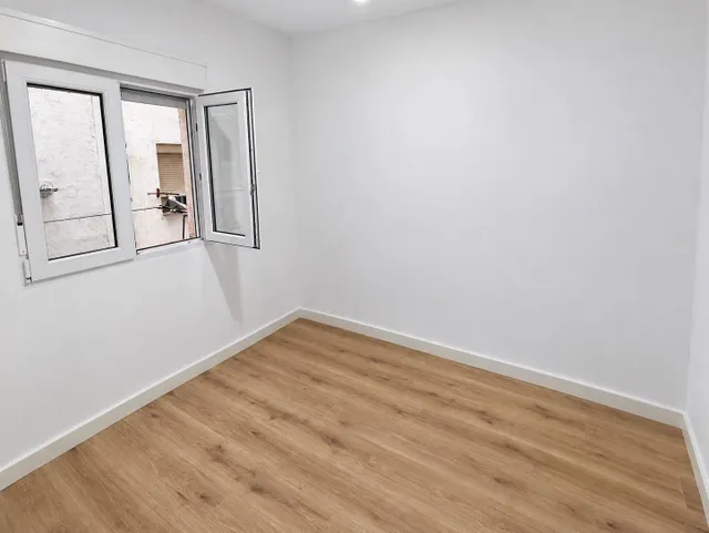 Excepcional piso reformado con terraza y orientación este — 13