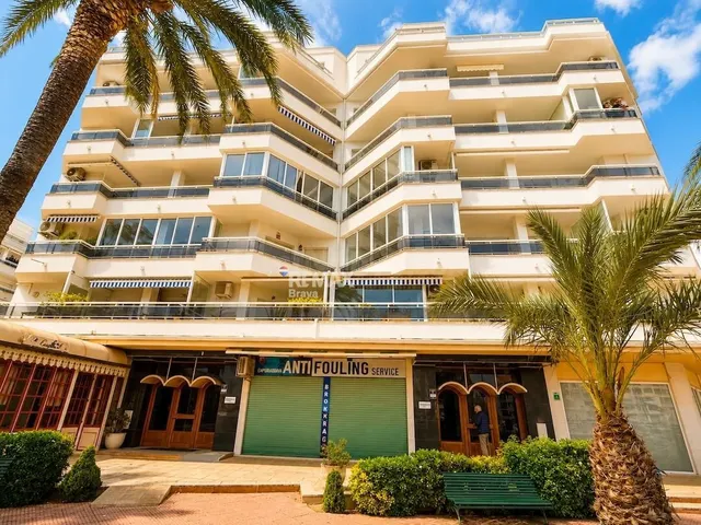 Empuriabrava | Apartamento en el Puerto – Club Náutico - foto 5