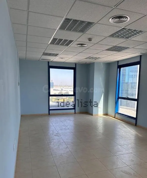 Oficina luminosa en venta en Edificio exclusivo – Calle Astr - foto 2