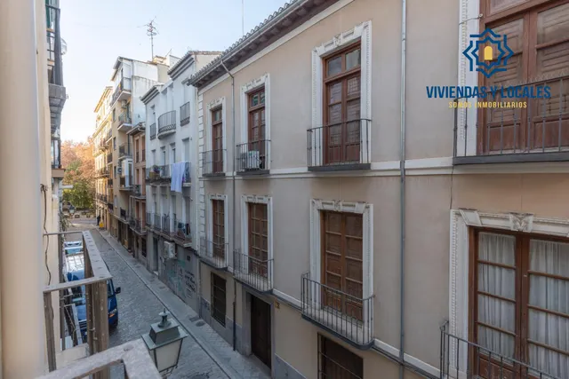 Oportunidad junto a plaza Trinidad — 17