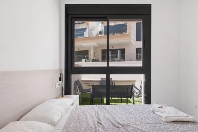 Apartamento 2 habitaciones 86m² en venta - PAU 8 — 14
