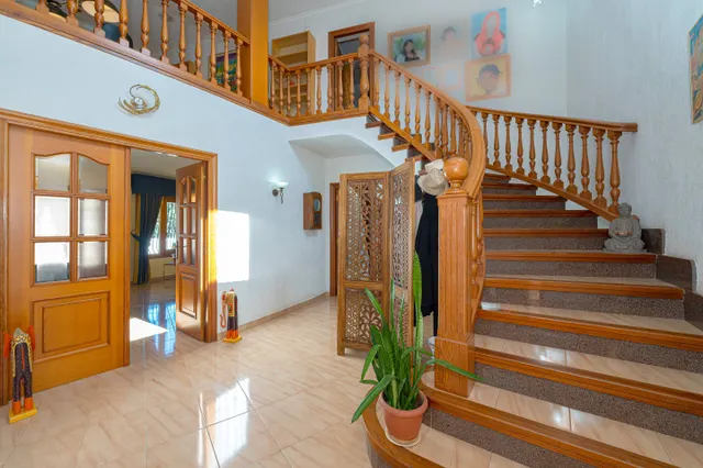 Villa mediterránea con vistas al valle a la venta en el centro de Alcalalí — 32