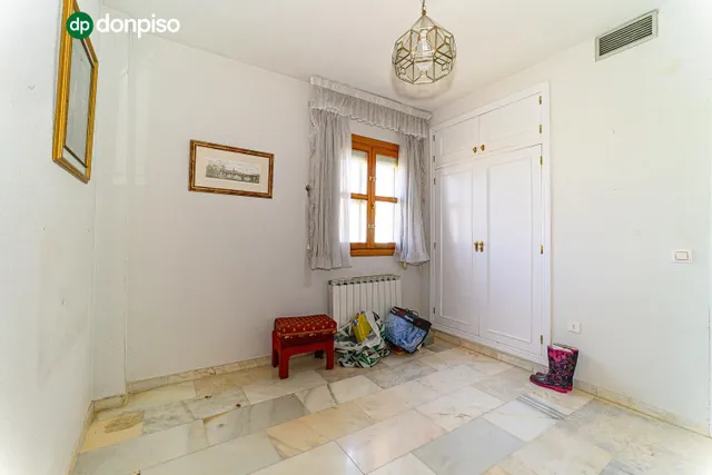 ¡Tu Oasis Privado de Lujo en Cortijo del Aire: Piscina, Espacio y Exclusividad en Albolote! — 35