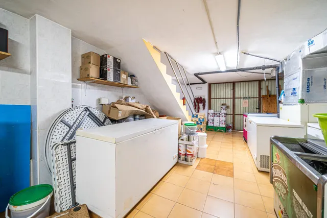 Restaurante de 541m2 en pleno funcionamiento en Maria de la Salud — 31