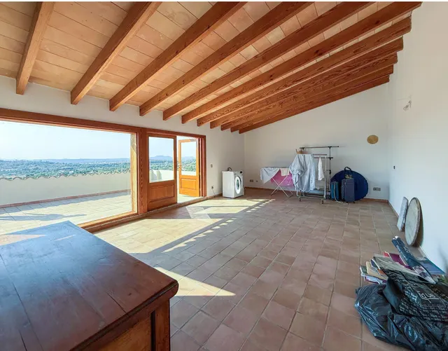 ESPECTACULAR CASA EN SELVA — 30