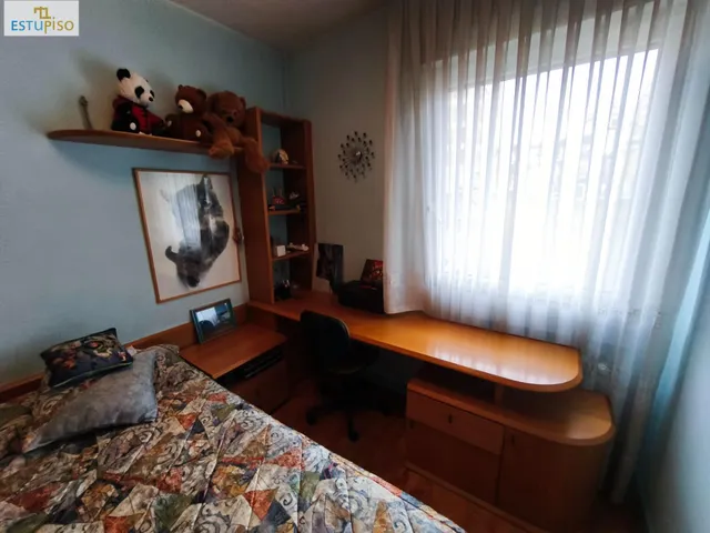 ¡5 habitaciones Y 2 BAÑOS EN PLENO CENTRO! 144 m2 EN CALLE GENERAL ÁLAVA — 28