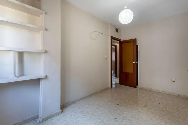 Espacio, luz y comodidad en una vivienda con grandes posibilidades en zona Alcampo — 17