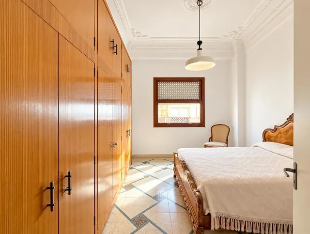Casa señorial en el casco histórico de Carlet | 360 m2 y 3 plantas — 36