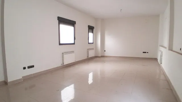Urbis te ofrece una oficina en venta en Béjar, Salamanca. — 7