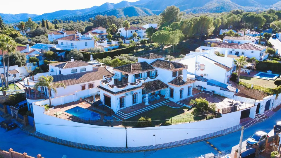 Chalet 4 habitaciones 293m² en venta - Costa del Sol