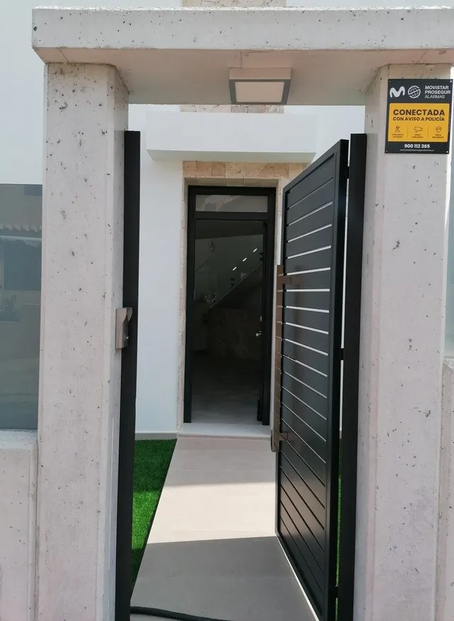 VILLA A ORILLAS DE LA PLAYA DE LA MATA – TORREVIEJA! — 3