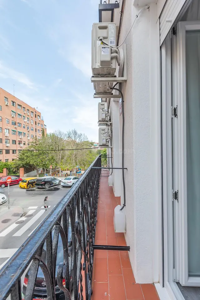 AVC INMOBILIARIO ALQUILA PISO