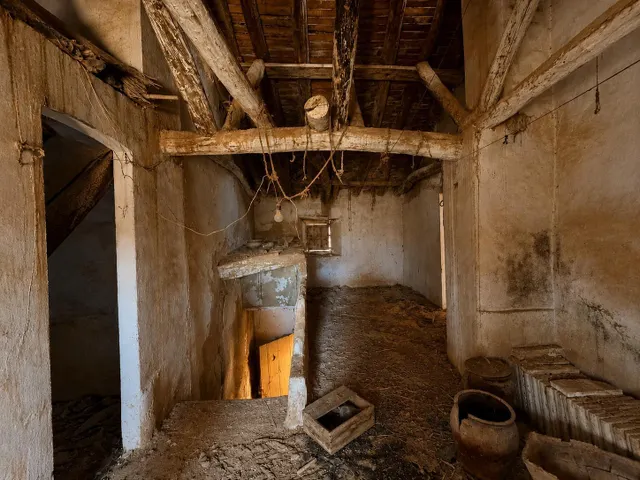 CASA PARA REFORMAR — 21