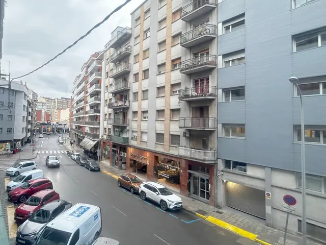 Piso en venta en calle Acadèmia – Lleida — 18