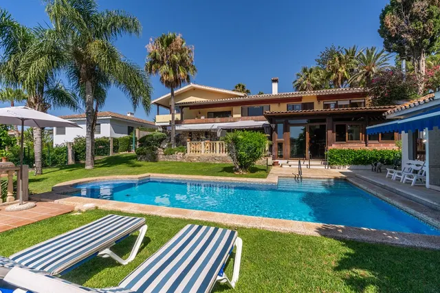 Chalet 6 habitaciones 746m² en venta - Marbella