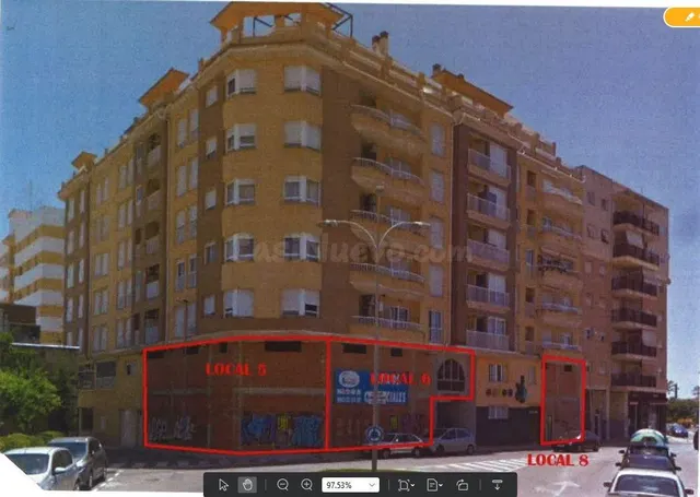 LOCAL COMERCIAL ZONA PLAZA PRIMERO DE MAYO - foto 4
