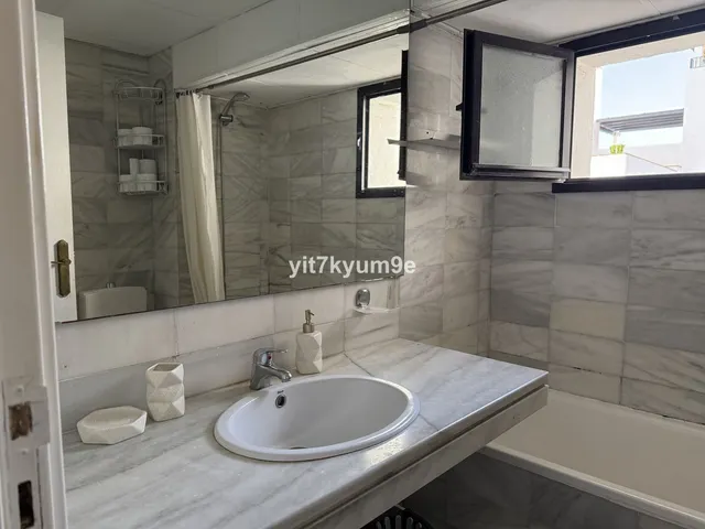 Apartamento 1 habitación 80m² en venta - Marbella — 26