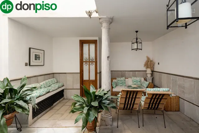 CASA EN PLAZA DE LOS LOBOS — 46