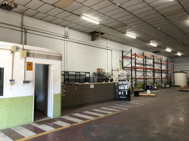 NAVE INDUSTRIAL - foto 4