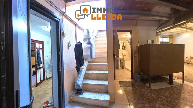 OPORTUNIDAD Casa en Binéfar con mucho espacio — 21