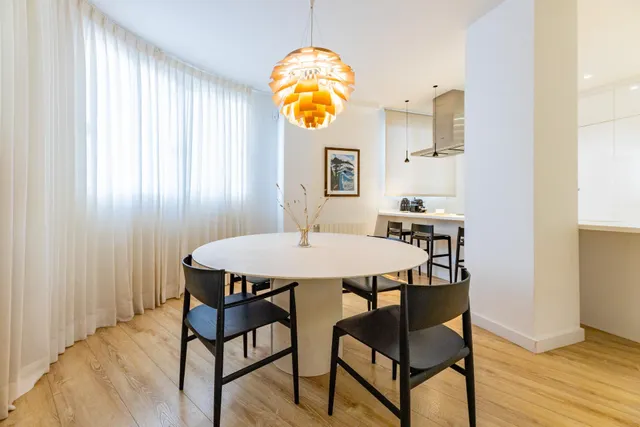 Vivienda de Autor en el Corazón de Valencia — 286 m2 Luxury — 32