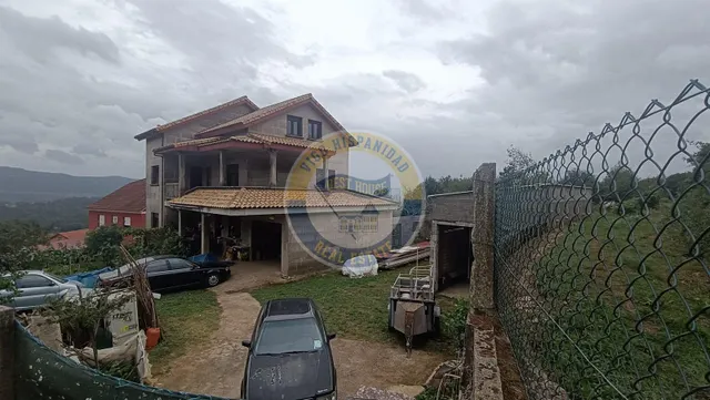 CASA EN MOS — 13