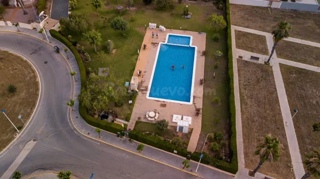 Chalet exclusivo con vistas a la Laguna de la Sal en Torrevieja — 3