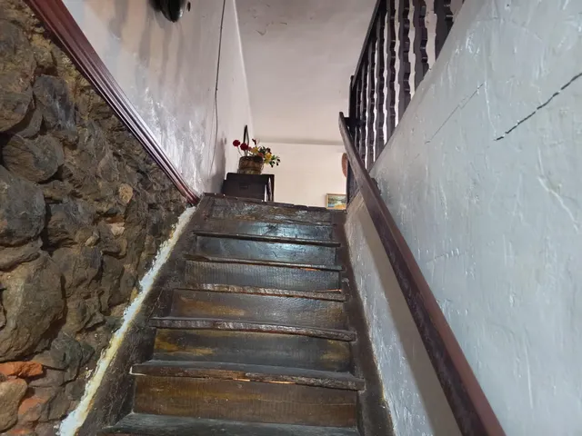 Conjunto Inmobiliario con Caserío tradicional y terreno. — 16
