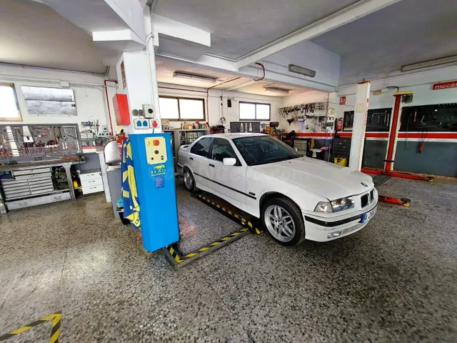 LOCAL COMERCIAL TALLER MECÁNICO — 5