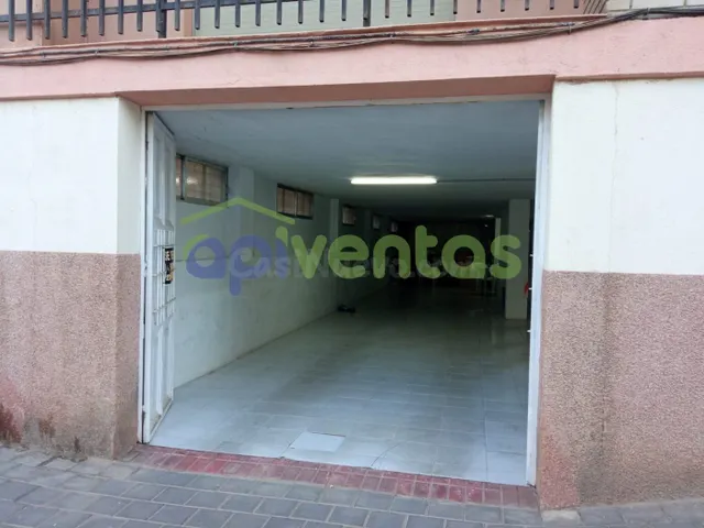 Local Garaje con baÑ±o, 150 metros - foto 4