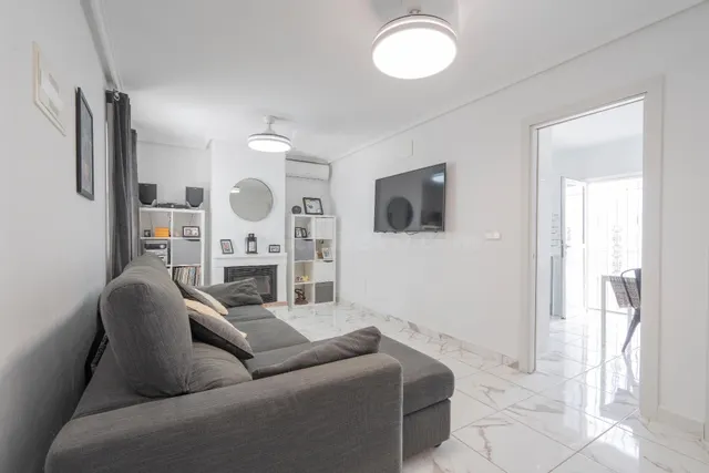 Villa Fortuna Deluxe totalmente reformada de 4 dormitorios y - foto 5