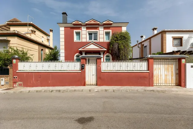CHALET EN EL BARRIO DE MONACHIL — 4