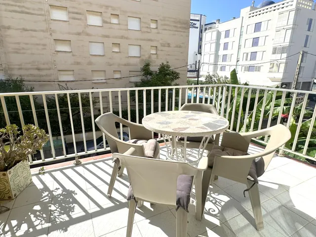 PISO CON TERRAZA Y VISTAS AL MAR A SOLO 100 METROS DE LA PLAYA !!! — 6